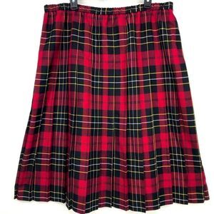 The Tog Shop Red Black Plaid Classic Pleated Holiday Skirt